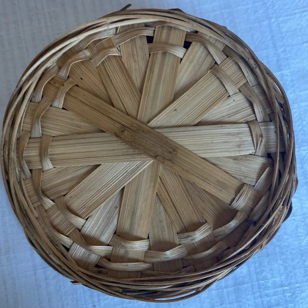 3/$29 - VTG Collection of 3 Wicker Baskets